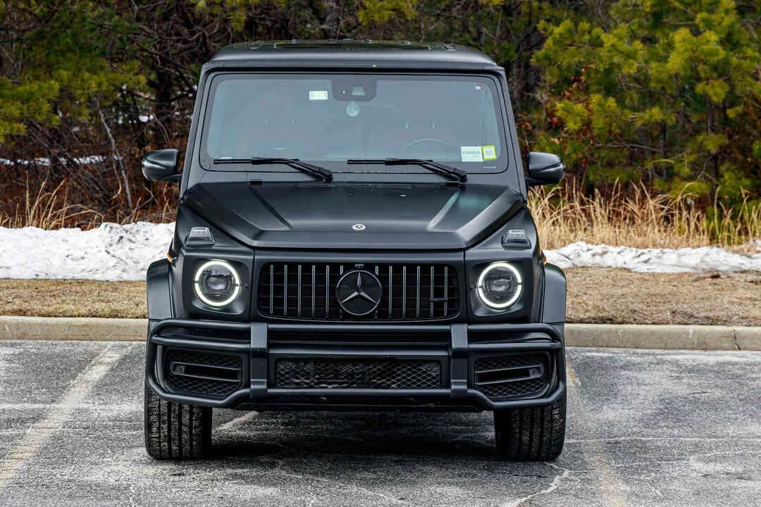 Mercedes-Benz G-Wagon rental