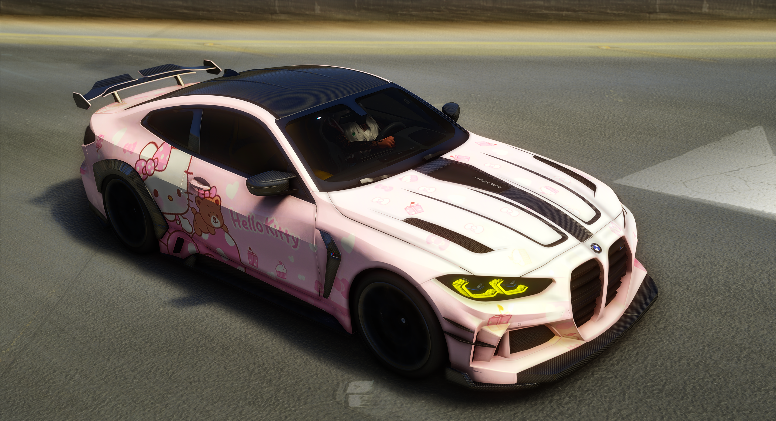 BMW M4 | Hello Kitty